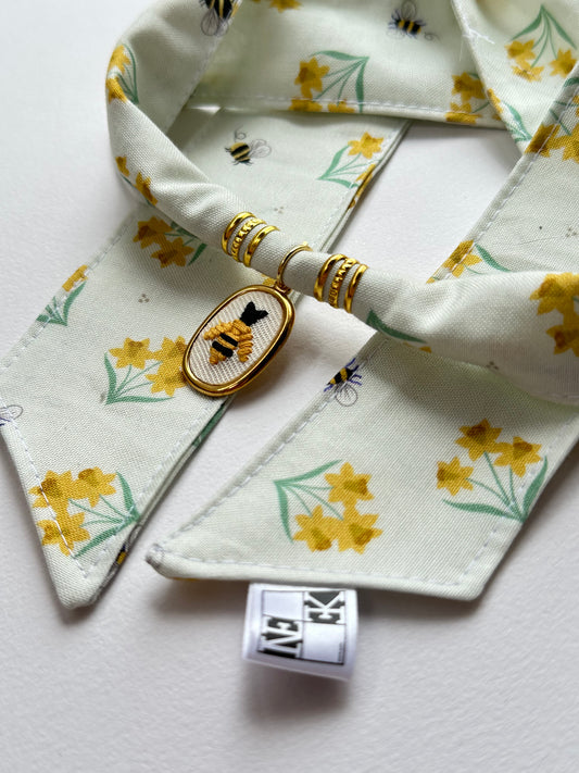 Choker embroidered DAPHNE