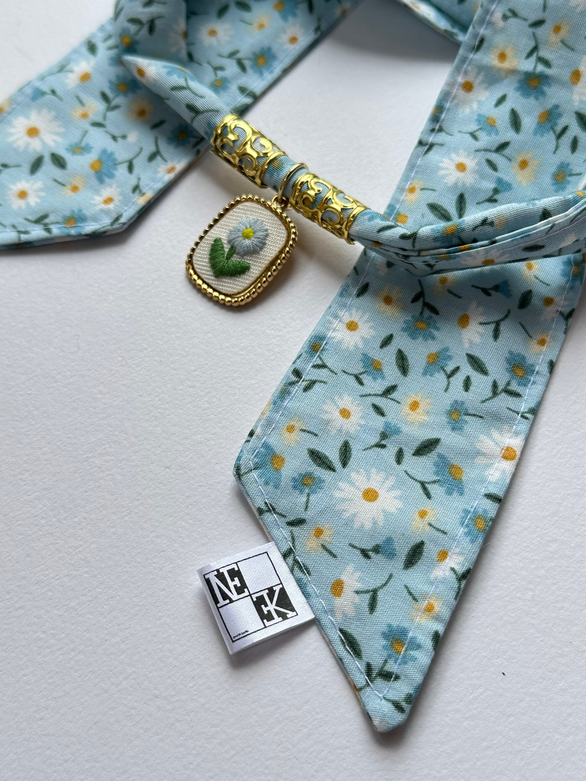 Choker embroidered ALAJA
